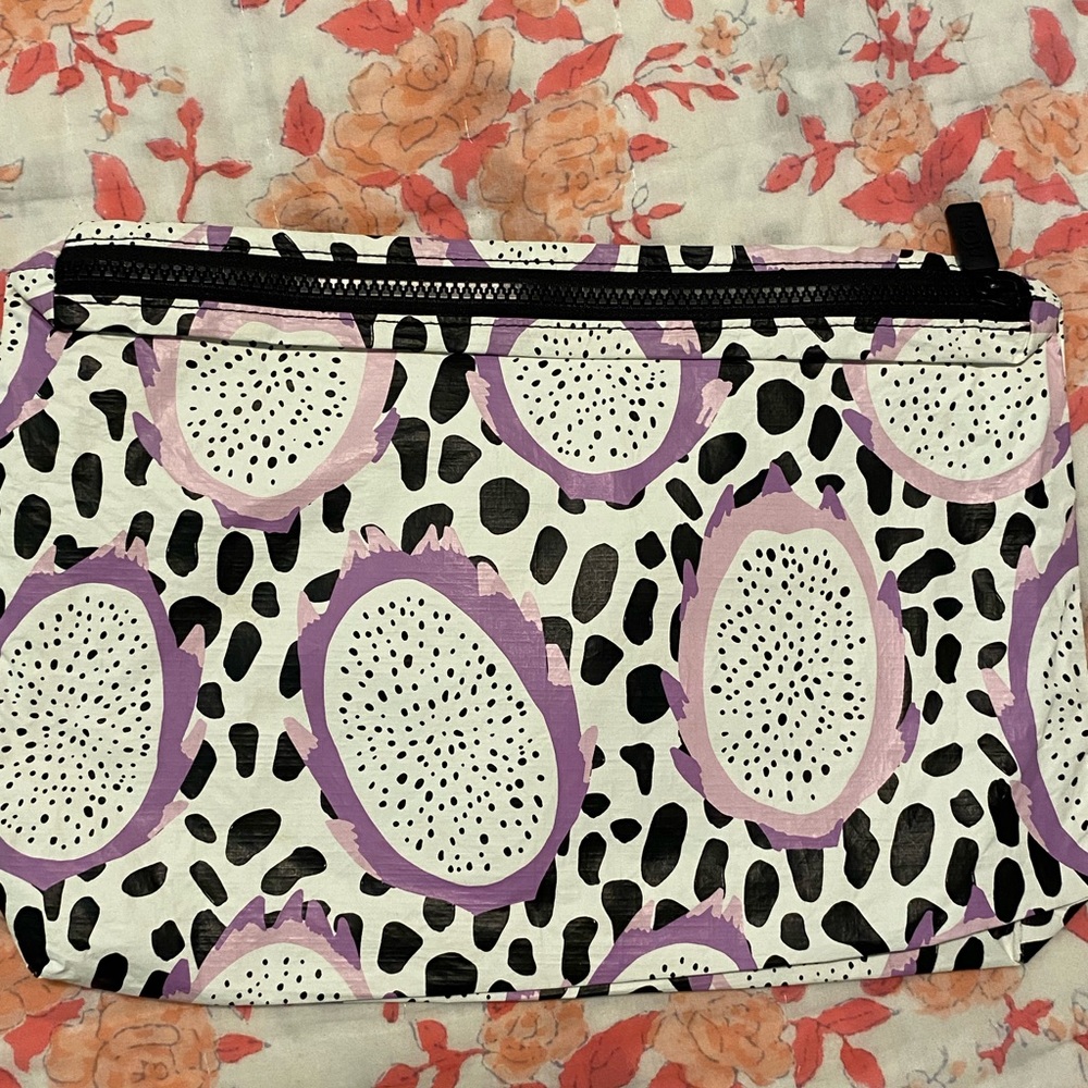 Aloha Collection new without tags mid size pitaya pouch
